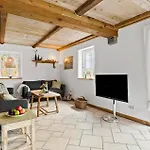 4 Bedroom Cozy In Σπίτι διακοπών Vestervig