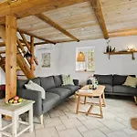 4 Bedroom Cozy In *