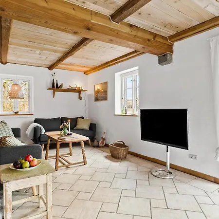 4 Bedroom Cozy In بيت للعطل Vestervig