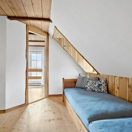 Prázdninový dům 4 Bedroom Cozy In *