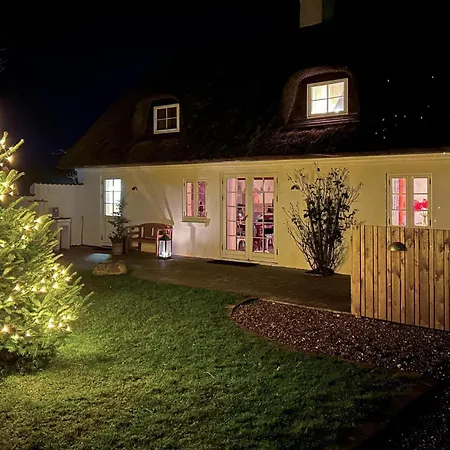 4 Bedroom Cozy In Σπίτι διακοπών Vestervig